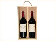 Estuche de madera con 2 vinos Nieto Senetiner