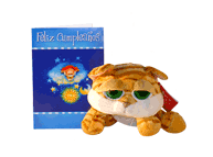 Gatito mediano Russ con tarjeta de cumpleaños.