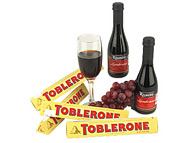 Vinos Riunite y Toblerone.