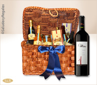 Picada Gourmet con vino