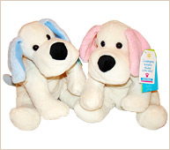 Duo de cariñosos perritos.